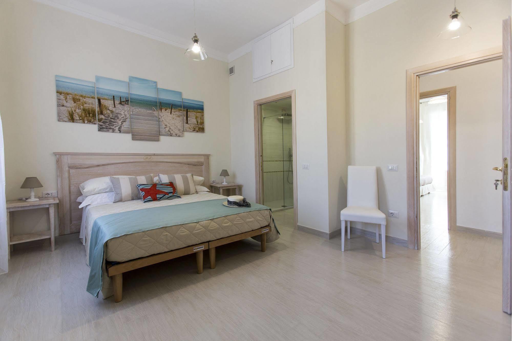 Brezza Marina Luxury Rooms Cagliari Exterior photo