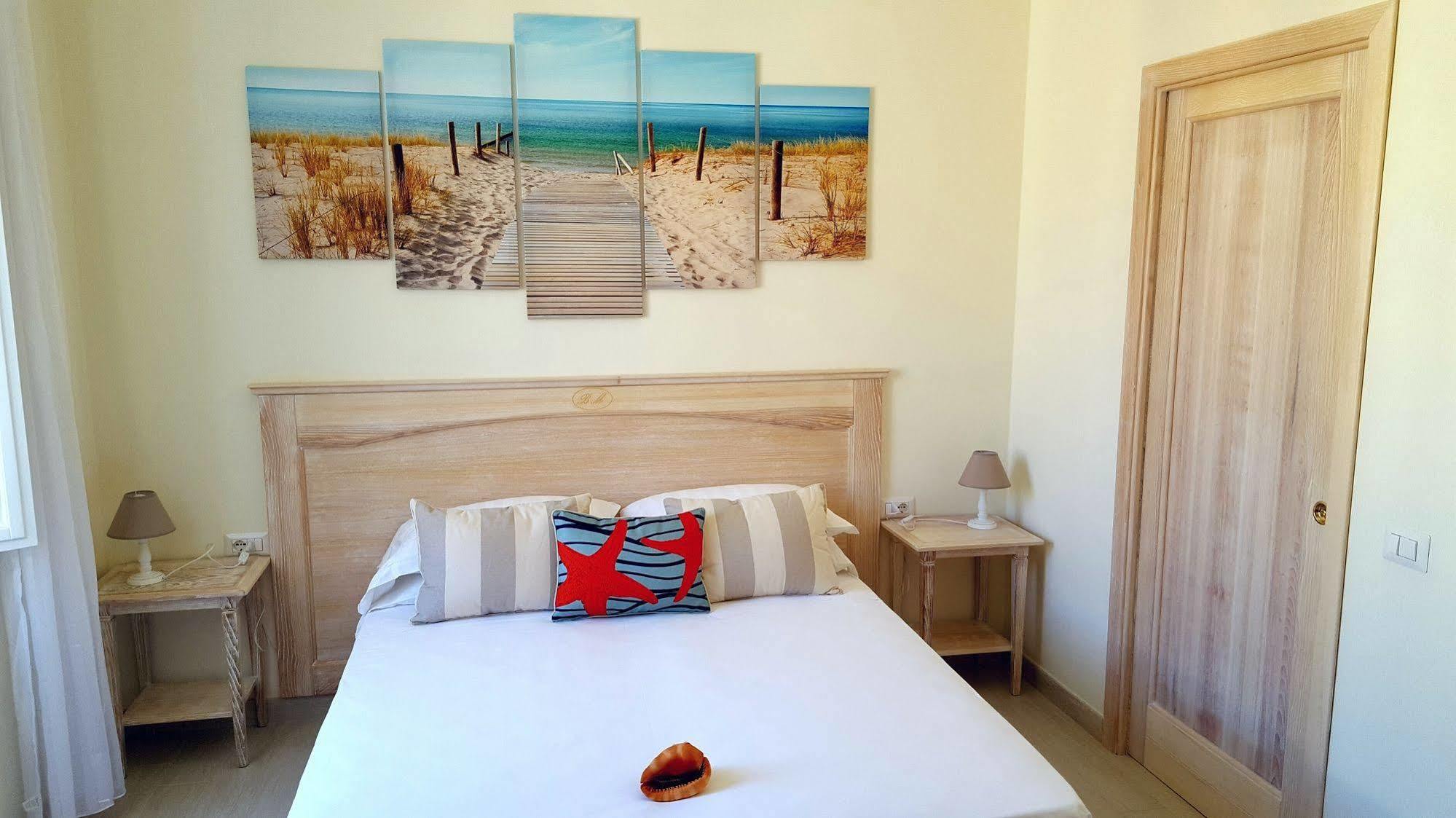 Brezza Marina Luxury Rooms Cagliari Exterior photo